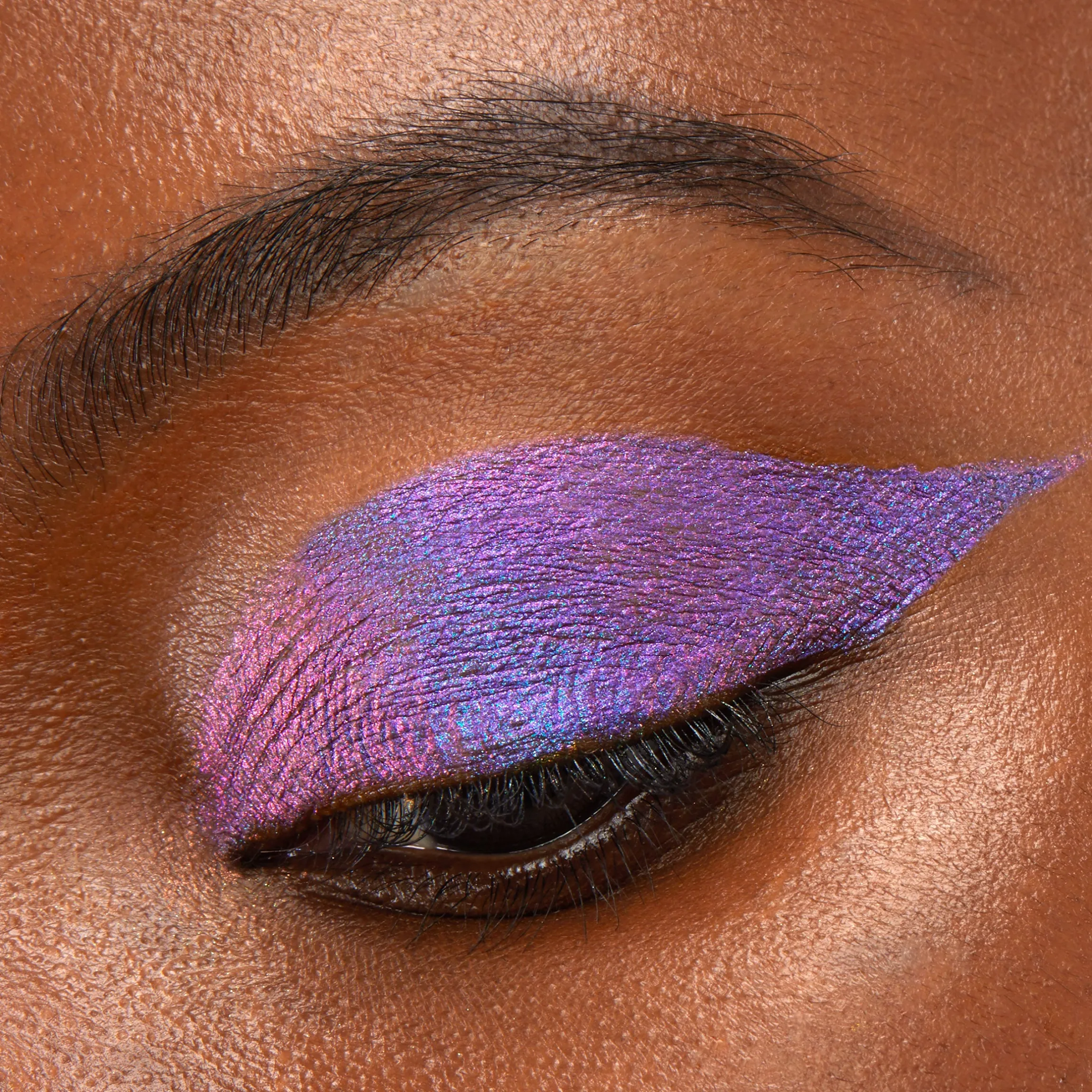 Chrome Liquid Eyeshadow