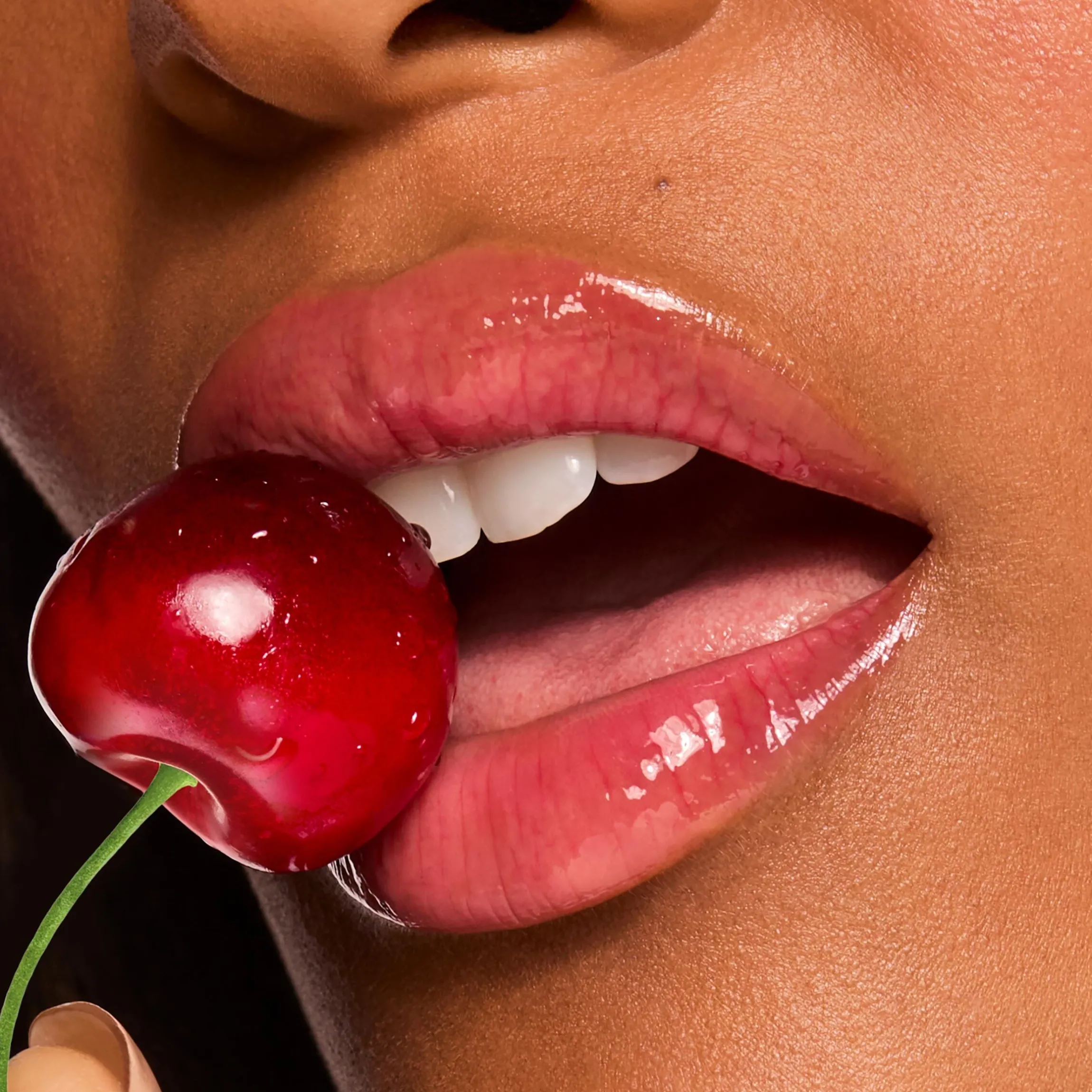 Fresh Kiss Glossy Balm