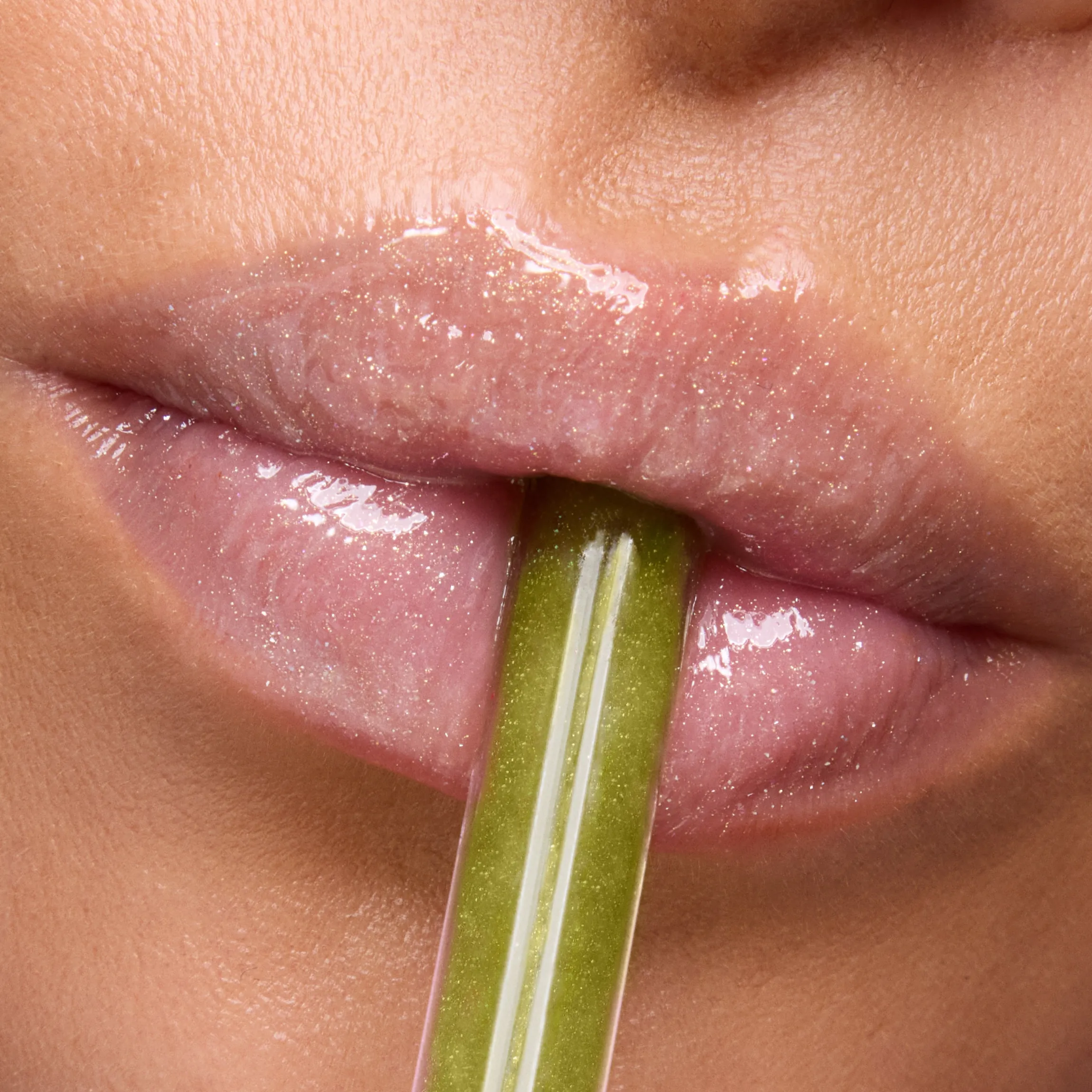 Fresh Kiss Glossy Balm