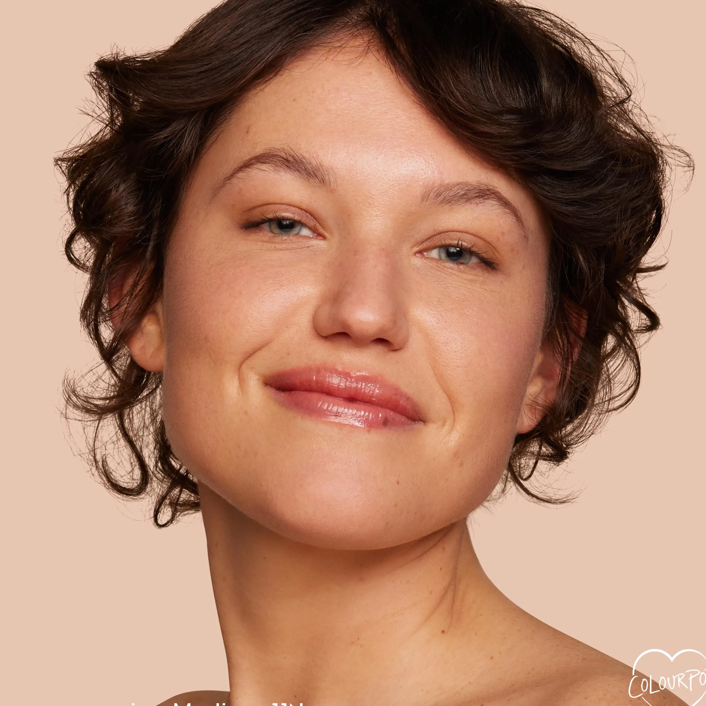 Pretty Fresh Hyaluronic Acid Tinted Moisturizer