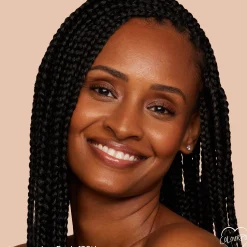 Pretty Fresh Hyaluronic Acid Hydrating Foundation