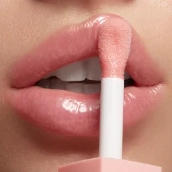 So Juicy Plumping Glossy Lip Oil
